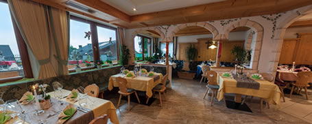 Speisesaal Restaurant Ratschings - Sala da pranzo ristorante Racines